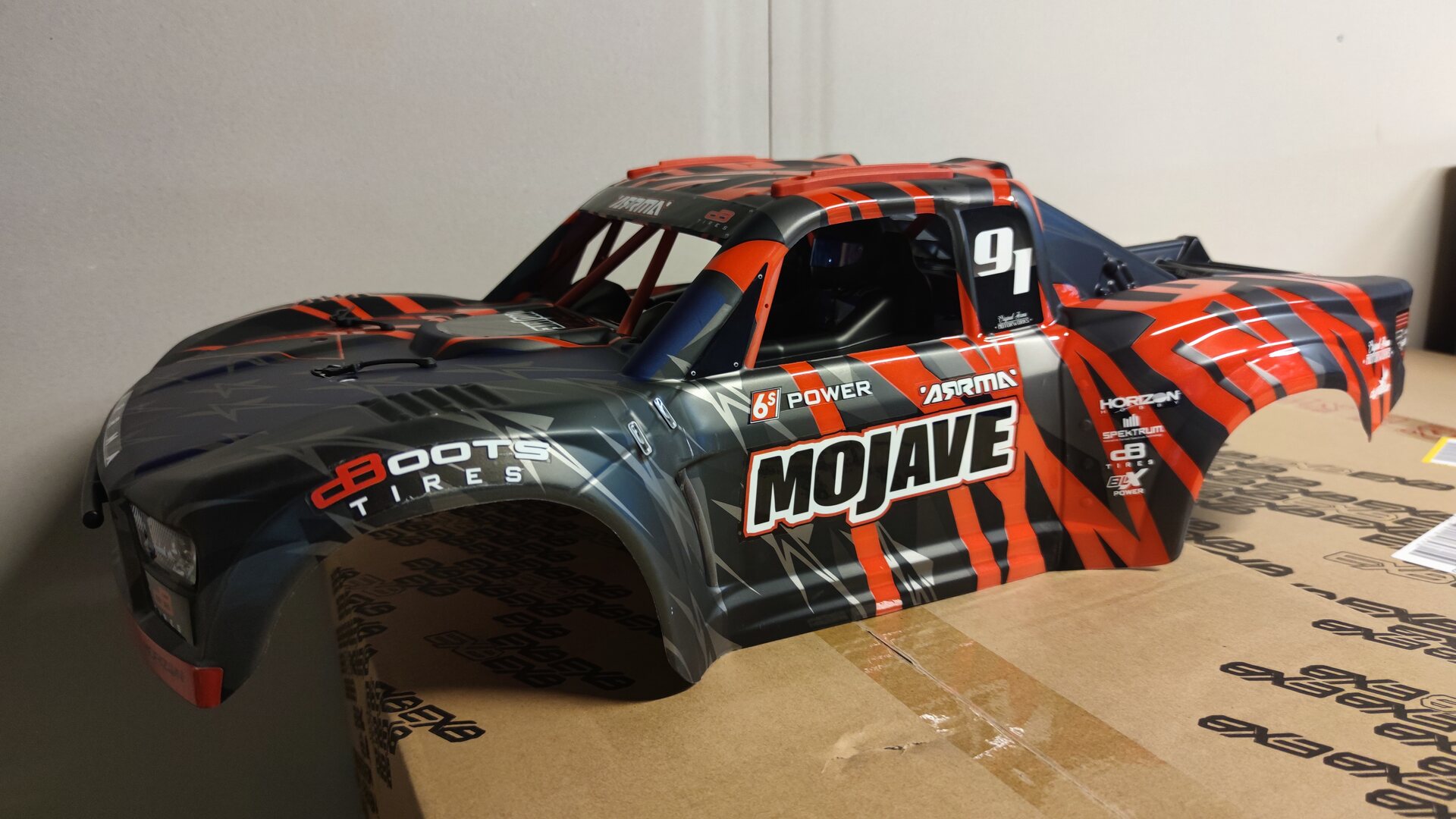 ARRMA RC MOJAVE 6S BLX Finished Body (perfect with body clips, body