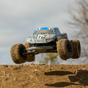 ECX AMP MT 1:10 2wd Monster Truck: Kit