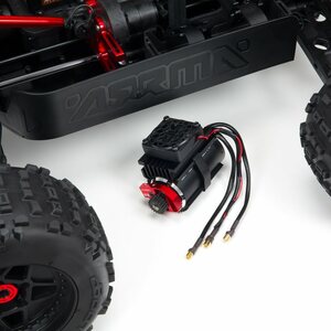 ARRMA RC OUTCAST 8S BLX 4WD Brushless Stunt Truck RTR 1/5