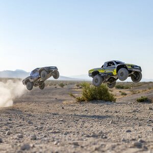 Losi 1/6 Super Baja Rey 2.0 4WD Brushless Desert Truck RTR LOS05021