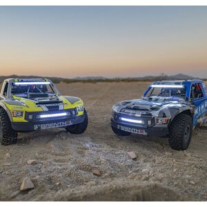 Losi 1/6 Super Baja Rey 2.0 4WD Brushless Desert Truck RTR LOS05021