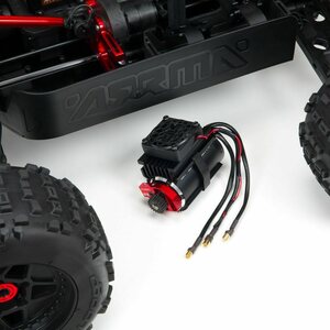 ARRMA RC OUTCAST 8S BLX 1/5 akulla and laturilla