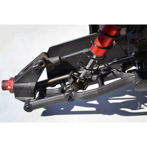 RPM Mud Guards for RPM Kraton 8S Rear A-arms (fits RPM #80812 A-arms only) 80642