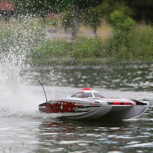 Proboat Blackjack 42" 8S Brushless Catamaran RTR