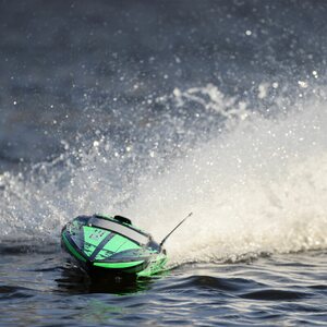 Proboat Impulse 32" Deep-V Brushless RTR