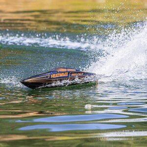 Proboat Recoil 2 26" Self-Righting Brushless Deep-V RTR