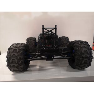Traxxas summit 1/10 Käytetty