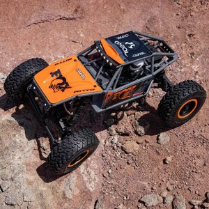 Axial 1/18 UTB18 Capra 4WD Unlimited Trail Buggy RTR