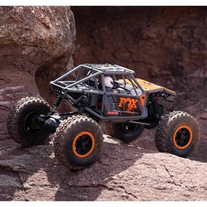 Axial 1/18 UTB18 Capra 4WD Unlimited Trail Buggy RTR