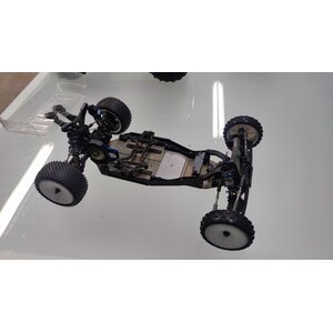 Team Associated B6.3 - Käytetty