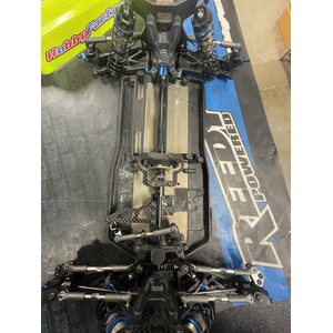 Team Associated B74.1