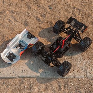 ARRMA RC KRATON 6S 4WD BLX v5