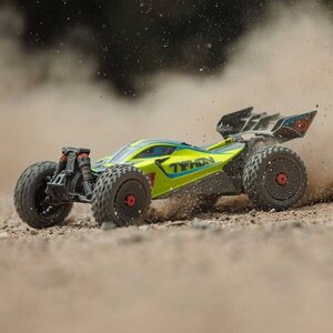 ARRMA RC TYPHON 4X4 223S DSC 2s LiPo paketti