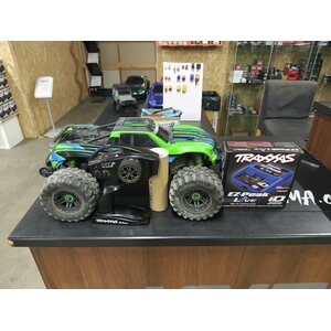 Traxxas MAXX, käytetty
