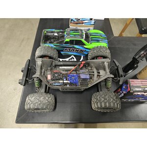 Traxxas MAXX, käytetty