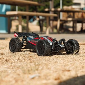 ARRMA RC 1/14 TYPHON GROM 223S DSC 4X4 PAREMMALLA AKULLA JA LATURILLA