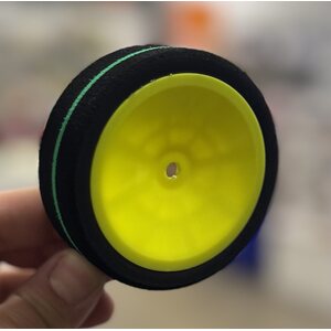 Hot Race D1/10F FRONT FOAM TYRES FOR 1/10 BUGGY SHORE 45 - Valmiiksi 2wd Etu vanteella ja sorvattuna