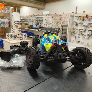 Arrma Typhon 665, käytetty
