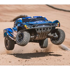 Traxxas Slash 2WD 1/10 RTR TQ Blue-X EHD Clipless USB - akulla ja laturilla