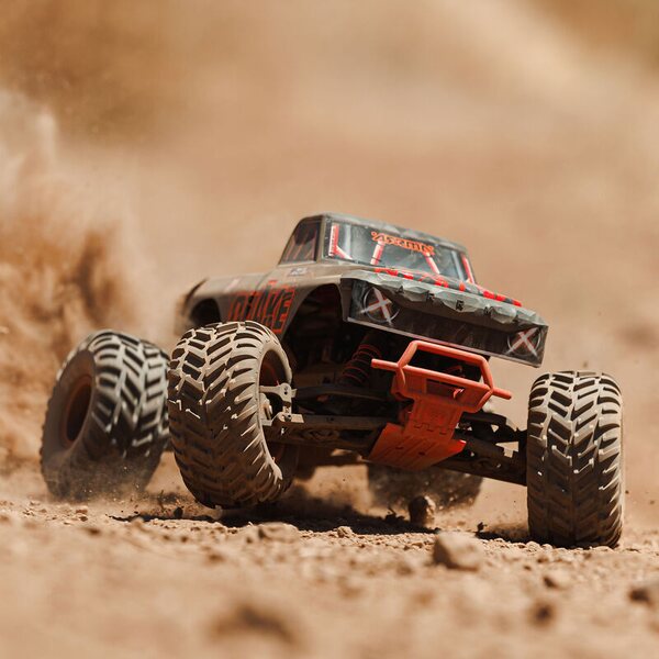 ARRMA RC QUAKE 223S BLX (3S Lipo paketti, mukana akku ja laturi)